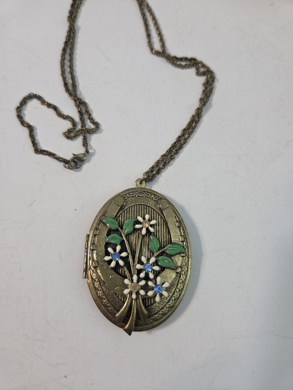 Vintage Brass horseshoe Floral Locket Necklace brass Green & Blue cowgirl 30in